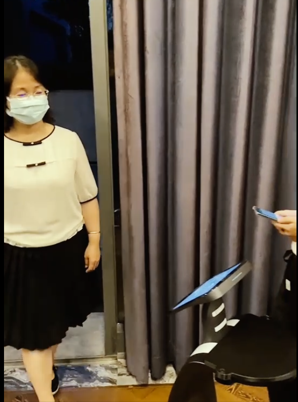 e-cafe video thumbnail